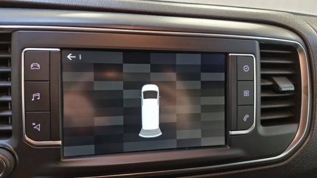 Citroen Jumpy image 1