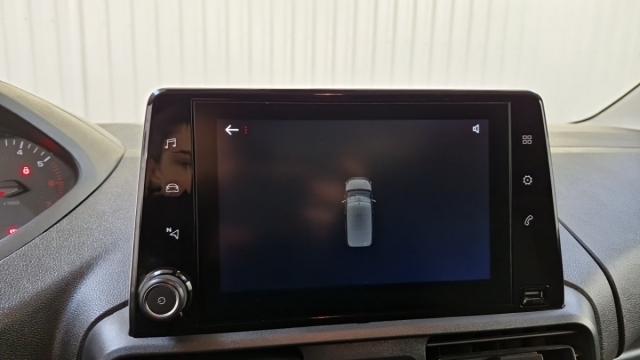 Peugeot Partner image 2