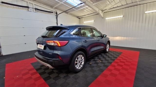 Ford Kuga image 7