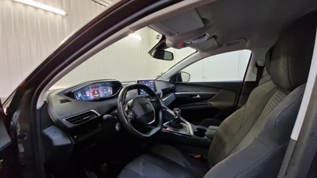 Peugeot 5008 image 7