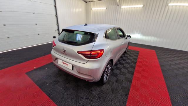 Renault Clio image 9
