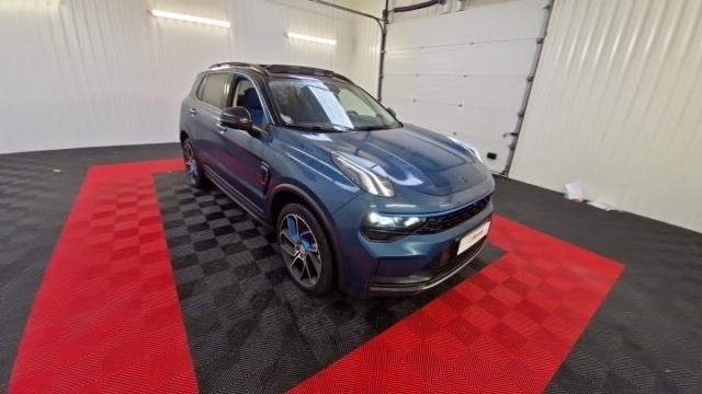 Lynk & Co 01 image 5