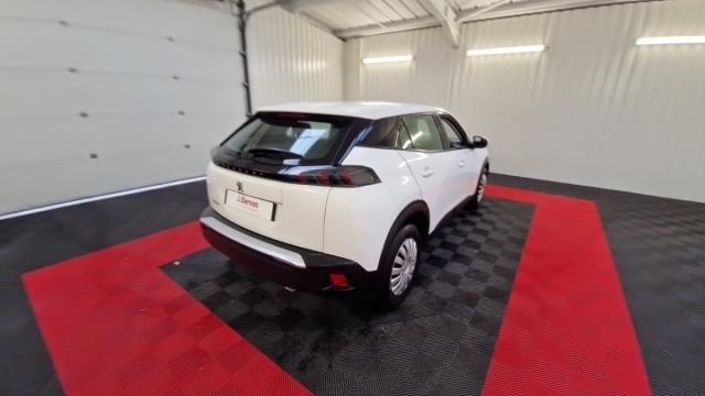 Peugeot 2008 image 3