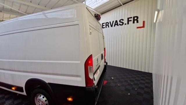 Peugeot Boxer image 2