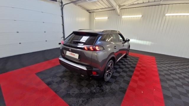 Peugeot 2008 image 1