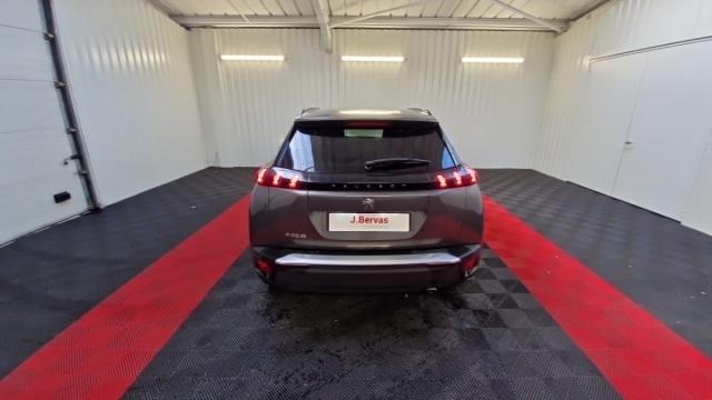 Peugeot 2008 image 9