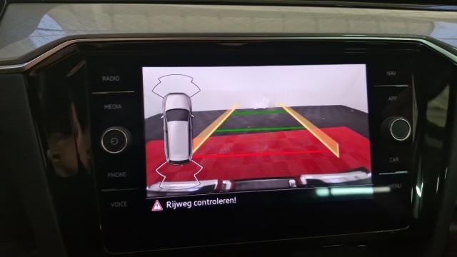 Volkswagen Passat Sw image 1