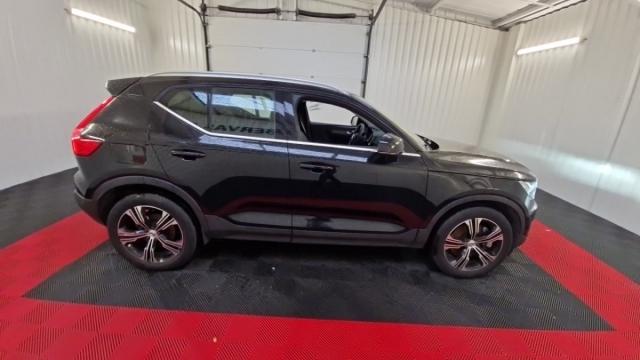 Volvo Xc40 image 9