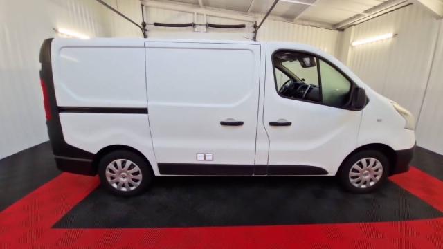Renault Trafic image 8