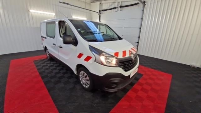 Renault Trafic image 9
