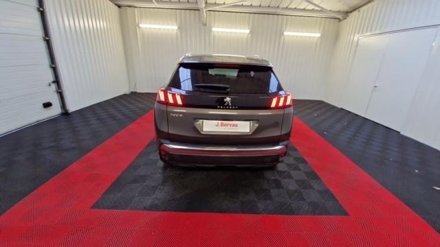 Peugeot 3008 image 3