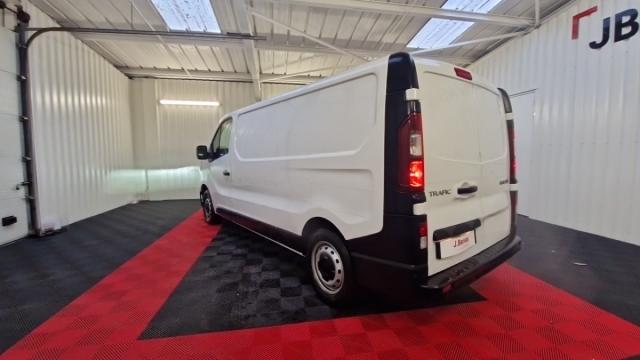 Renault Trafic image 7