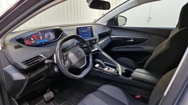 Peugeot 5008 image 2