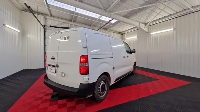 Peugeot Expert image 2