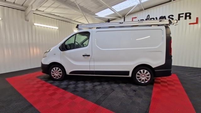 Renault Trafic image 1