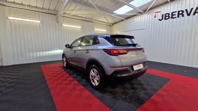 Opel Grandland image 9