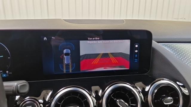 Mercedes Benz Gla image 2