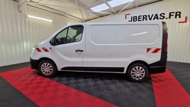 Renault Trafic image 2