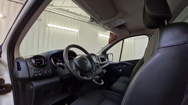 Renault Trafic image 7