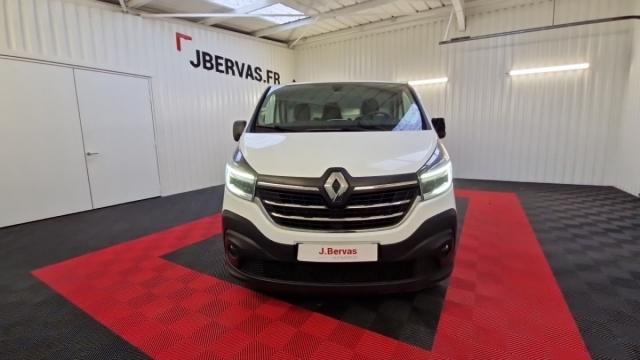 Renault Trafic image 2