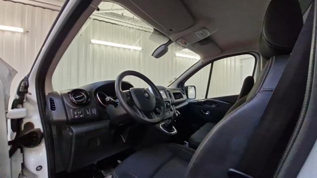 Renault Trafic image 6