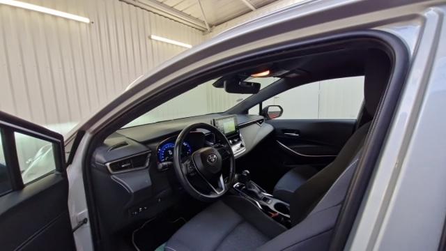 Toyota Corolla Touring Sports image 6