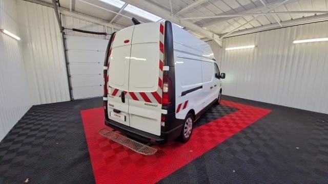 Renault Trafic image 8