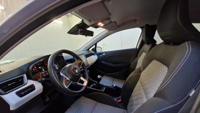 Renault Clio image 8