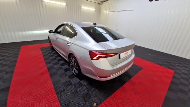 Skoda Octavia image 3