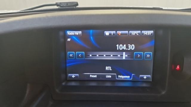 Renault Kangoo Express image 9