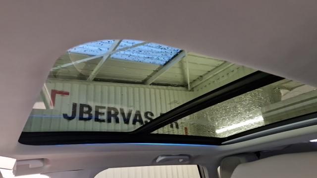 Peugeot 5008 image 1