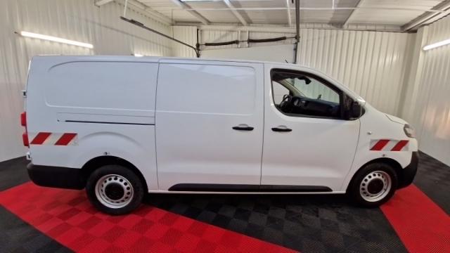 Citroen Jumpy image 2