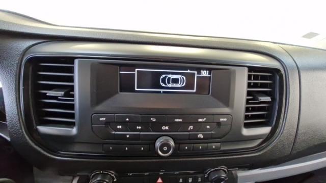 Citroen Jumpy image 1