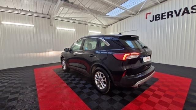 Ford Kuga image 8