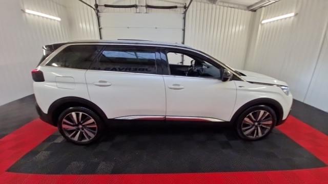 Peugeot 5008 image 9