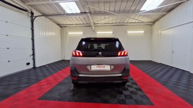 Peugeot 5008 image 9