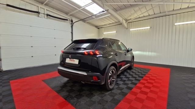 Peugeot 2008 image 4