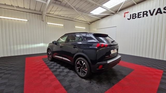 Peugeot 2008 image 2