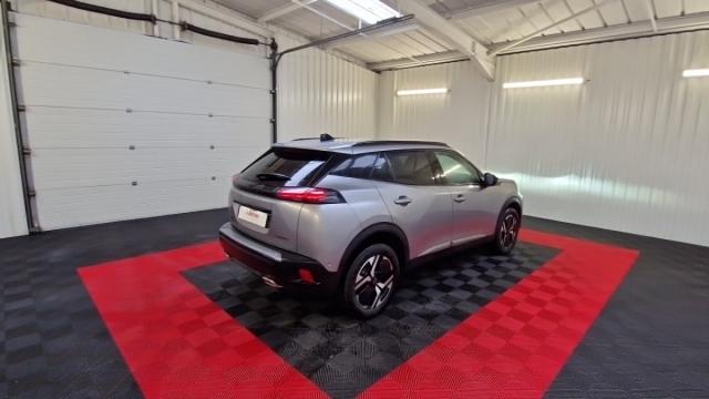 Peugeot 2008 image 6