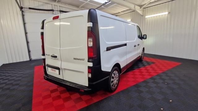 Renault Trafic image 4