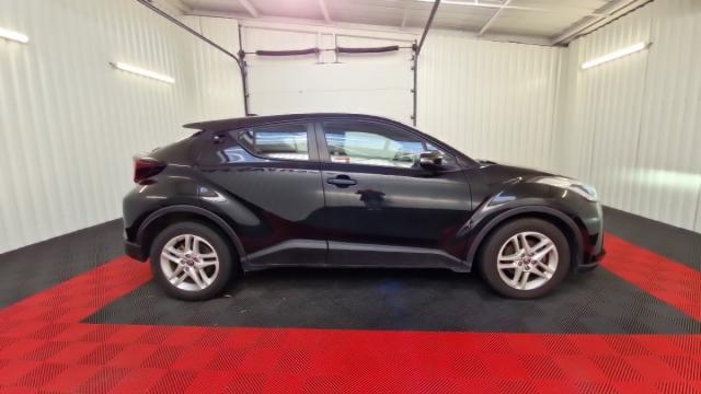 Toyota C-Hr image 4