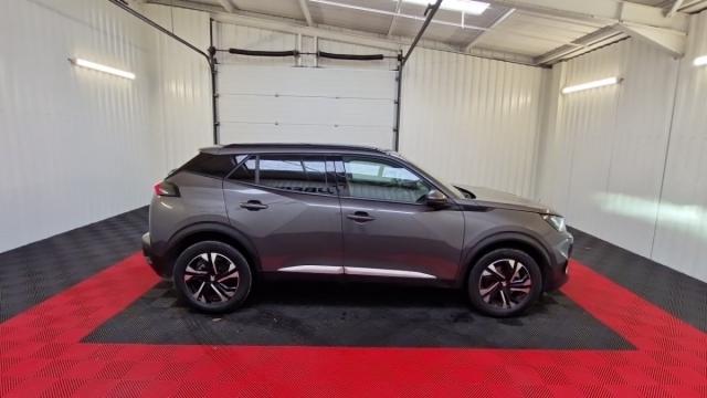 Peugeot 2008 image 9