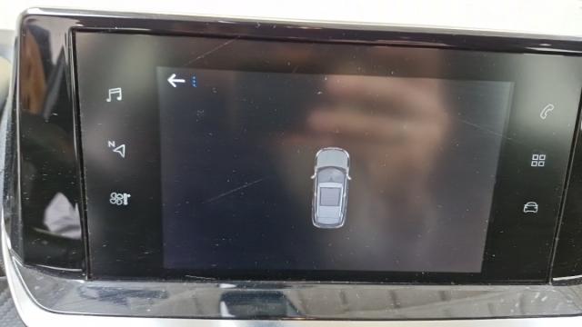 Peugeot 2008 image 4