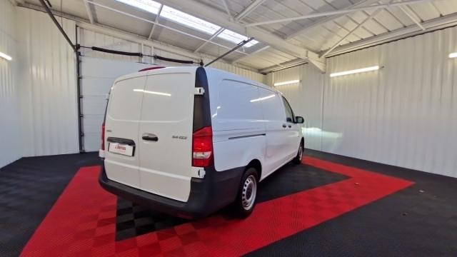 Mercedes Benz Vito image 2