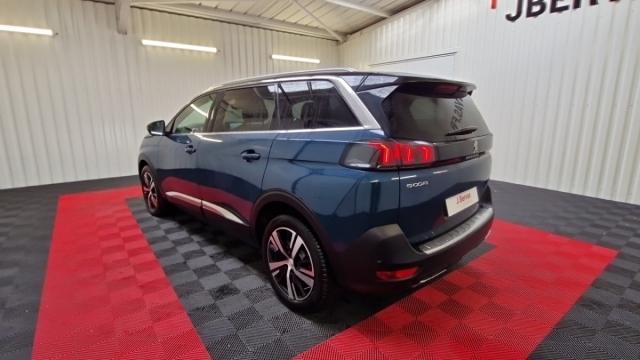 Peugeot 5008 image 4