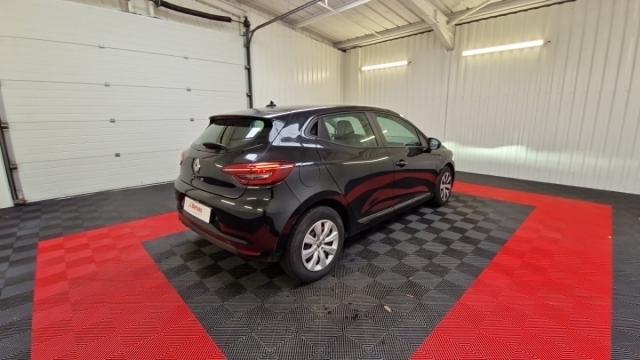 Renault Clio image 8