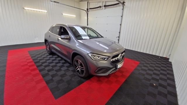 Mercedes Benz Gla image 5
