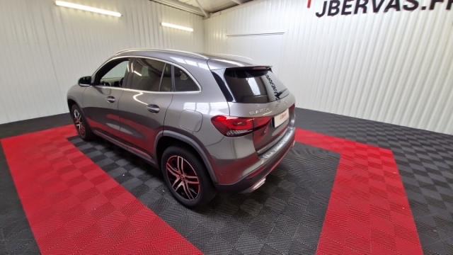 Mercedes Benz Gla image 8