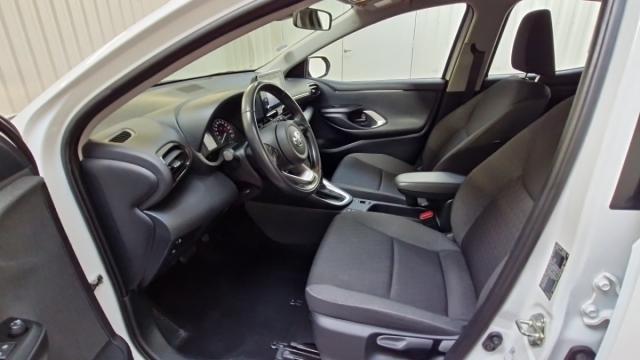 Toyota Yaris image 2