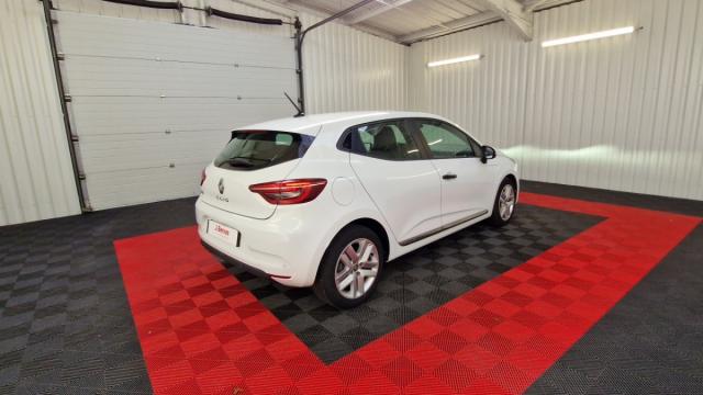 Renault Clio image 8